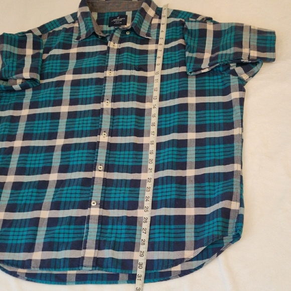 American Eagle. Men's Blue Plaid Shirt - Picture 6 of 9